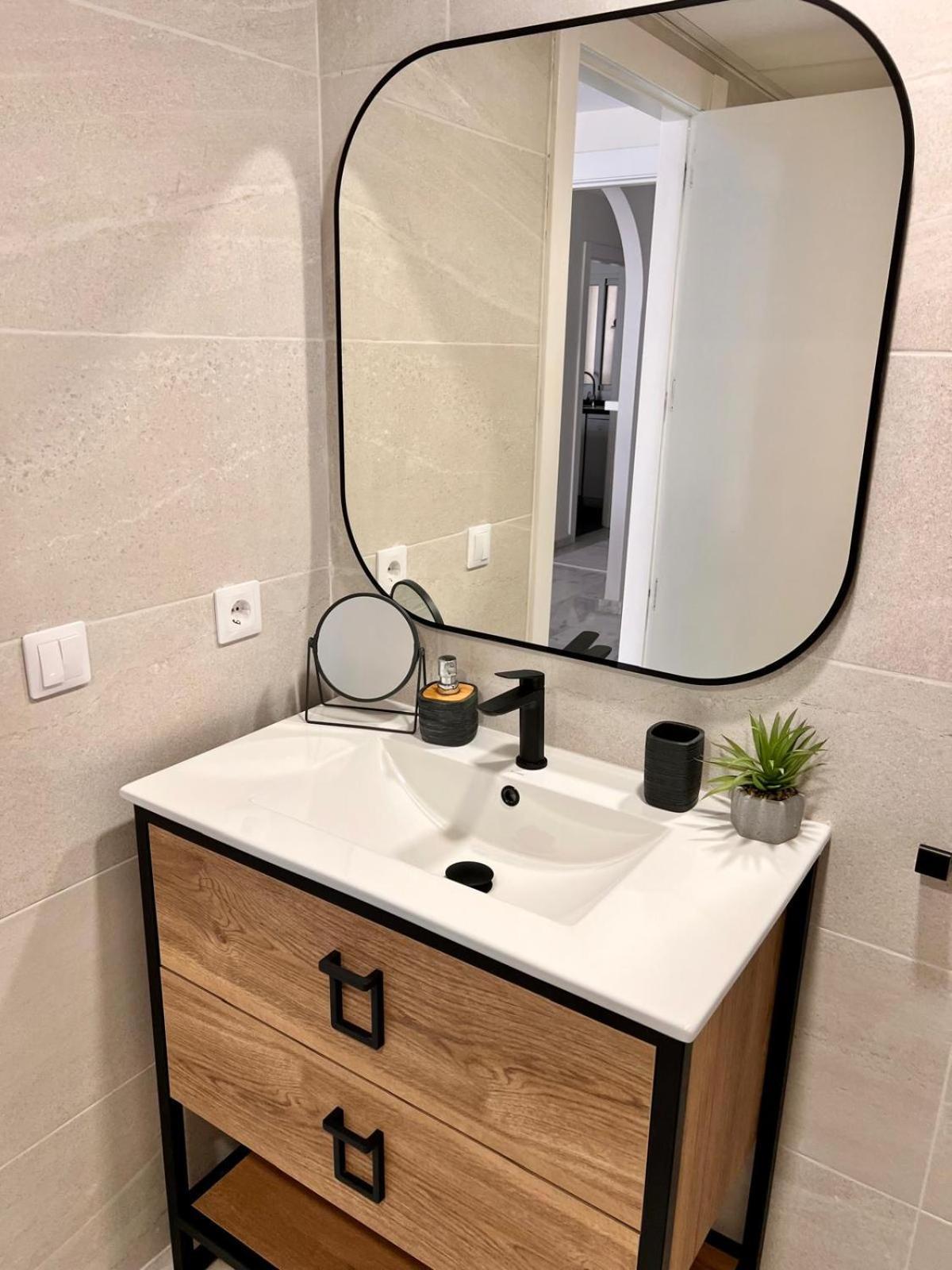Apartment Sea Breeze - Apartamento Brisas Del Mar Benalmádena Dış mekan fotoğraf